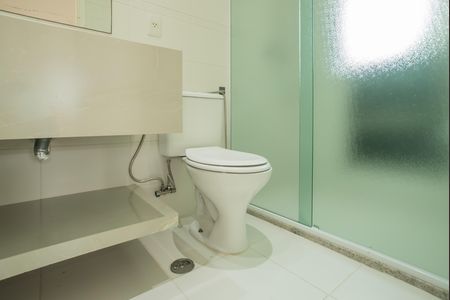 Apartamento à venda com 85m², 2 quartos e 2 vagas Apartamento à venda com 85m², 2 quartos e 2 vagasBanheiro