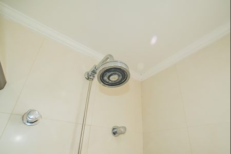 Apartamento à venda com 85m², 2 quartos e 2 vagas Apartamento à venda com 85m², 2 quartos e 2 vagasBanheiro da Suíte