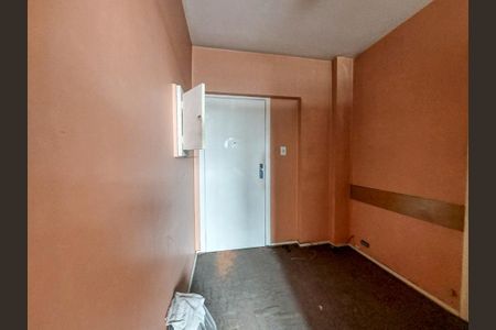 Studio para alugar com 27m², 1 quarto e 1 vagaKitnet