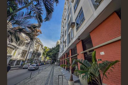 Apartamento para alugar com 56m², 1 quarto e 1 vaga
