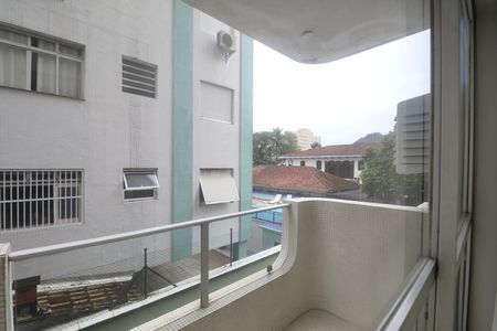 Varanda de apartamento para alugar com 3 quartos, 120m² em Vila Maia, Guarujá