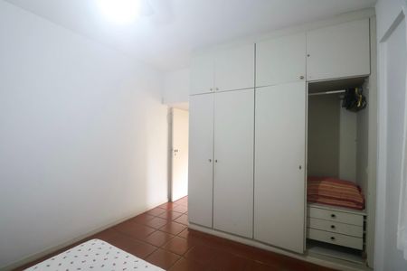 Apartamento para alugar com 120m², 3 quartos e 2 vagas Apartamento para alugar com 120m², 3 quartos e 2 vagasSuíte