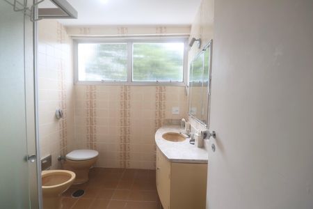 Apartamento para alugar com 120m², 3 quartos e 2 vagas Apartamento para alugar com 120m², 3 quartos e 2 vagasBanheiro Suíte