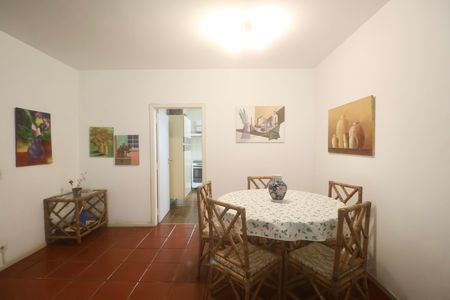 Apartamento para alugar com 120m², 3 quartos e 2 vagas Apartamento para alugar com 120m², 3 quartos e 2 vagasSala