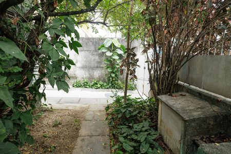 Casa para alugar com 88m², 2 quartos e 1 vaga Casa para alugar com 88m², 2 quartos e 1 vagaQuintal