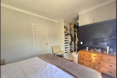 Casa de condomínio à venda com 253m², 3 quartos e 2 vagas