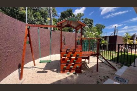 Casa de condomínio à venda com 253m², 3 quartos e 2 vagas