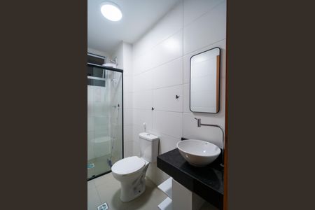 Apartamento para alugar com 45m², 2 quartos e 1 vaga Apartamento para alugar com 45m², 2 quartos e 1 vagaBanheiro