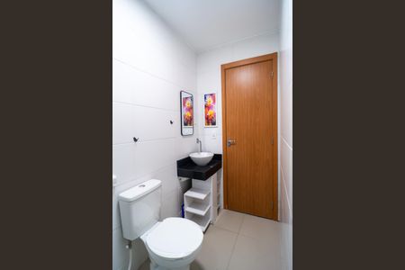 Apartamento para alugar com 45m², 2 quartos e 1 vaga Apartamento para alugar com 45m², 2 quartos e 1 vagaBanheiro
