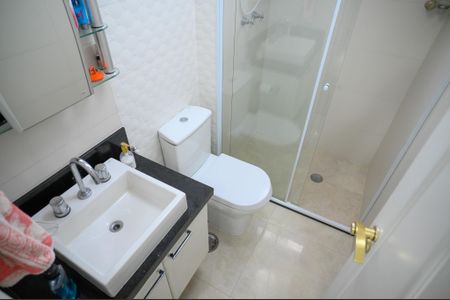 Apartamento à venda com 126m², 4 quartos e 3 vagas Apartamento à venda com 126m², 4 quartos e 3 vagasBanheiro Social