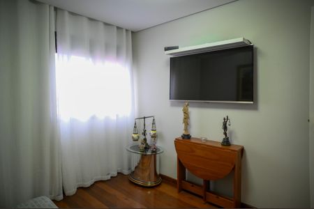 Apartamento à venda com 126m², 4 quartos e 3 vagas Apartamento à venda com 126m², 4 quartos e 3 vagasQuarto 1 b