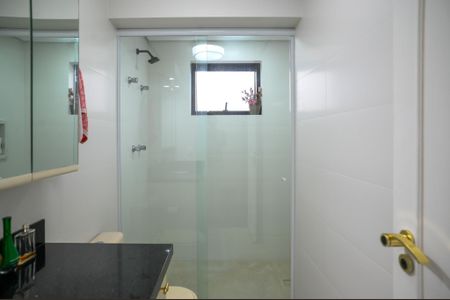 Apartamento à venda com 126m², 4 quartos e 3 vagas Apartamento à venda com 126m², 4 quartos e 3 vagasBanheiro Quarto 2 - Suite