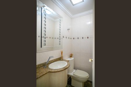 Apartamento à venda com 126m², 4 quartos e 3 vagas Apartamento à venda com 126m², 4 quartos e 3 vagasLavabo