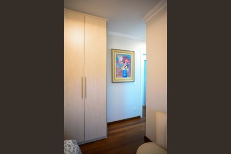 Apartamento à venda com 126m², 4 quartos e 3 vagas Apartamento à venda com 126m², 4 quartos e 3 vagasQuarto 3 - Suite