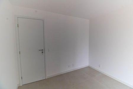 Apartamento à venda com 132m², 4 quartos e 2 vagas Apartamento à venda com 132m², 4 quartos e 2 vagasQuarto 1