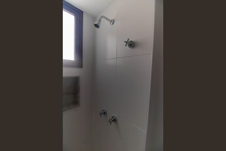 Apartamento à venda com 132m², 4 quartos e 2 vagas Apartamento à venda com 132m², 4 quartos e 2 vagasBanheiro da Suíte 1