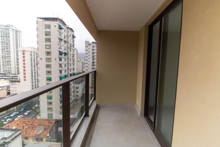 Varanda da Suíte 2 de apartamento à venda com 4 quartos, 132m² em Icaraí, Niterói