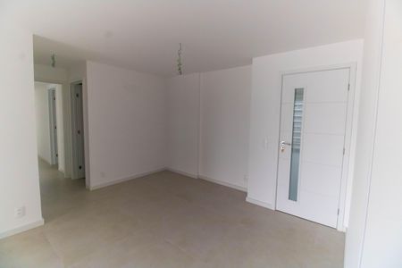 Apartamento à venda com 132m², 4 quartos e 2 vagas Apartamento à venda com 132m², 4 quartos e 2 vagasSala