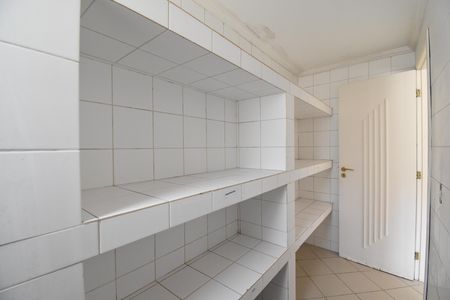 Casa à venda com 432m², 6 quartos e 5 vagasDespensa
