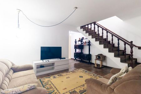 Casa à venda com 150m², 3 quartos e 2 vagas Casa à venda com 150m², 3 quartos e 2 vagasSala