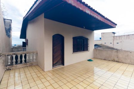 Casa à venda com 150m², 3 quartos e 2 vagas Casa à venda com 150m², 3 quartos e 2 vagasVaranda do Quarto 1