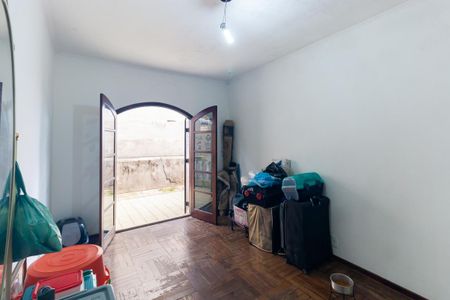 Casa à venda com 150m², 3 quartos e 2 vagas Casa à venda com 150m², 3 quartos e 2 vagasQuarto 3