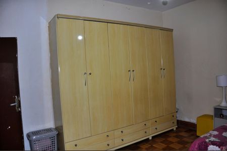Casa à venda com 150m², 2 quartos e 4 vagasQuarto 1