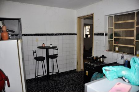 Casa à venda com 150m², 2 quartos e 4 vagasCasa 2 - Cozinha