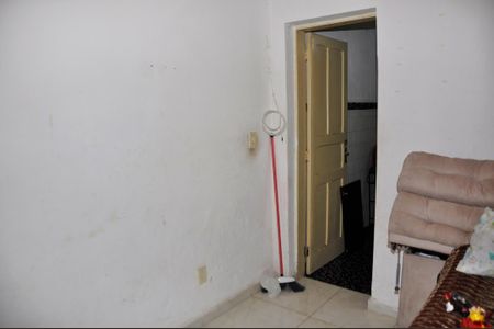Casa à venda com 150m², 2 quartos e 4 vagasCasa 2 - Quarto