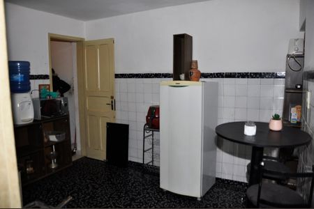 Casa à venda com 150m², 2 quartos e 4 vagasCasa 2 - Cozinha