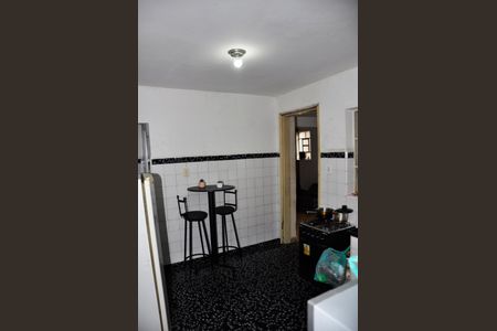 Casa à venda com 150m², 2 quartos e 4 vagasCasa 2 - Cozinha