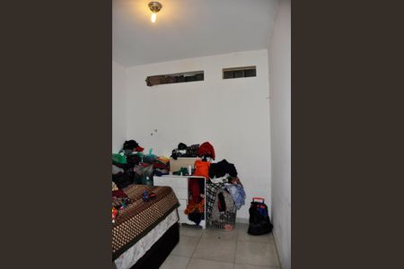 Casa à venda com 150m², 2 quartos e 4 vagasCasa 2 - Quarto