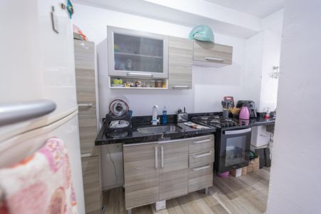 Apartamento à venda com 41m², 2 quartos e sem vaga Apartamento à venda com 41m², 2 quartos e sem vagaCozinha e Área de Serviço
