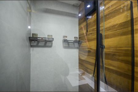 Apartamento para alugar com 33m², 2 quartos e sem vaga Apartamento para alugar com 33m², 2 quartos e sem vagaBanheiro