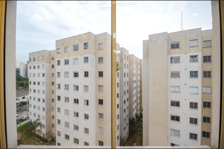 Sala - Janela de apartamento para alugar com 2 quartos, 33m² em Jardim Iris, São Paulo