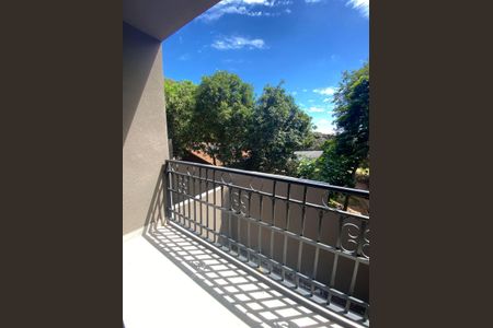 Casa de Condomínio à venda com 3 quartos, 141m² em Chácaras Silvânia, Valinhos