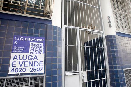 Apartamento para alugar com 97m², 3 quartos e sem vagaPlaca