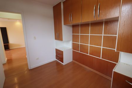 Quarto 1 de apartamento para alugar com 2 quartos, 54m² em Pestana, Osasco