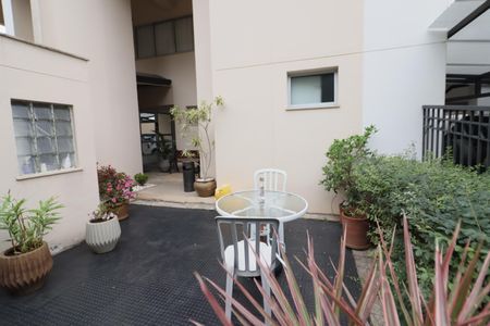 Apartamento para alugar com 54m², 2 quartos e 1 vagaÁrea comum - Hall de entrada