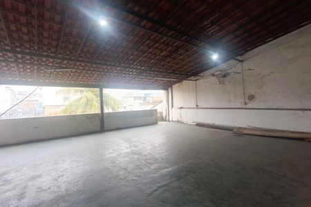 Casa para alugar com 250m², 2 quartos e 5 vagas