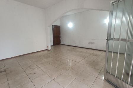 Casa para alugar com 250m², 2 quartos e 5 vagas