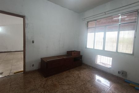 Casa para alugar com 2 quartos, 250m² em Vila Meriti, Duque de Caxias
