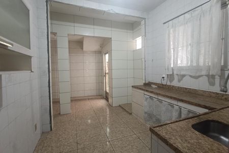 Casa para alugar com 2 quartos, 250m² em Vila Meriti, Duque de Caxias