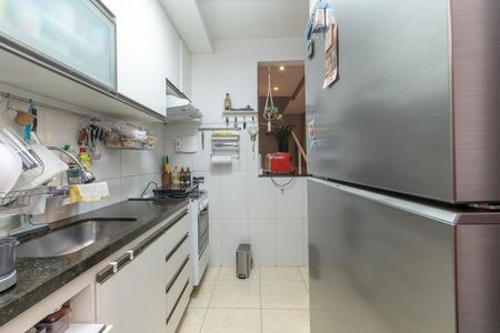 Casa à venda com 95m², 3 quartos e 2 vagas Casa à venda com 95m², 3 quartos e 2 vagasCozinha