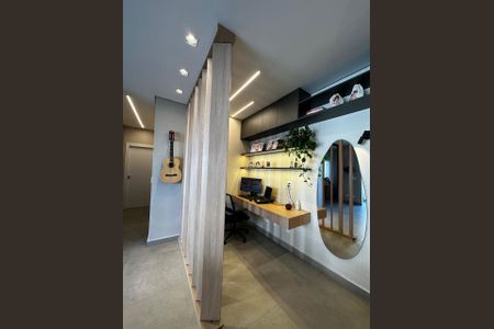 Apartamento à venda com 77m², 2 quartos e 2 vagas Apartamento à venda com 77m², 2 quartos e 2 vagasEscritório