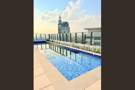 Studio para alugar com 27m², 1 quarto e sem vagaPiscina
