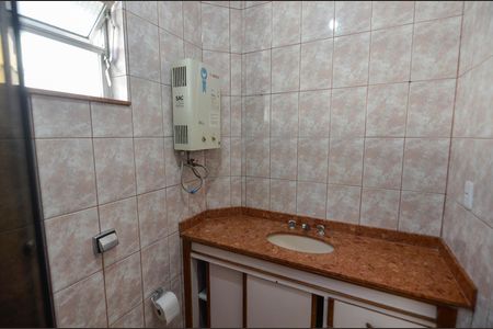 Casa à venda com 184m², 3 quartos e sem vaga Casa à venda com 184m², 3 quartos e sem vagaBanheiro 1