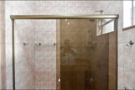Casa à venda com 184m², 3 quartos e sem vaga Casa à venda com 184m², 3 quartos e sem vagaBanheiro 1