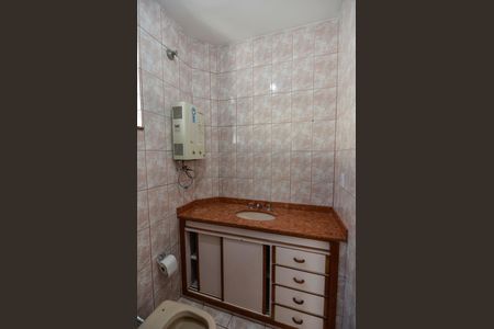 Casa à venda com 184m², 3 quartos e sem vaga Casa à venda com 184m², 3 quartos e sem vagaBanheiro 1