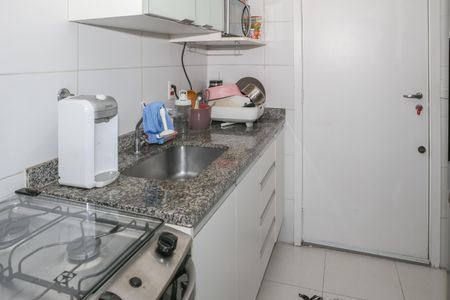 Apartamento para alugar com 70m², 2 quartos e 2 vagas Apartamento para alugar com 70m², 2 quartos e 2 vagasCozinha e Área de Serviço